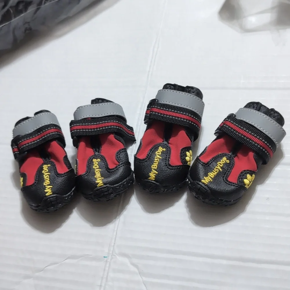 4 MY BUSY DOG RED BLACK RUBBER BOTTOM DOG BOOTS size 1 New